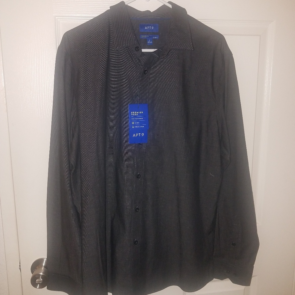 NWT Mens Button Down Shirt